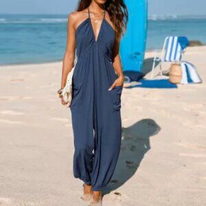 Cupshe Plunge Halter Jogger Jumpsuit